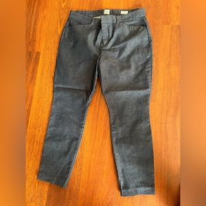 NWOT Gap dark jean pants skinny ankle
10P petite